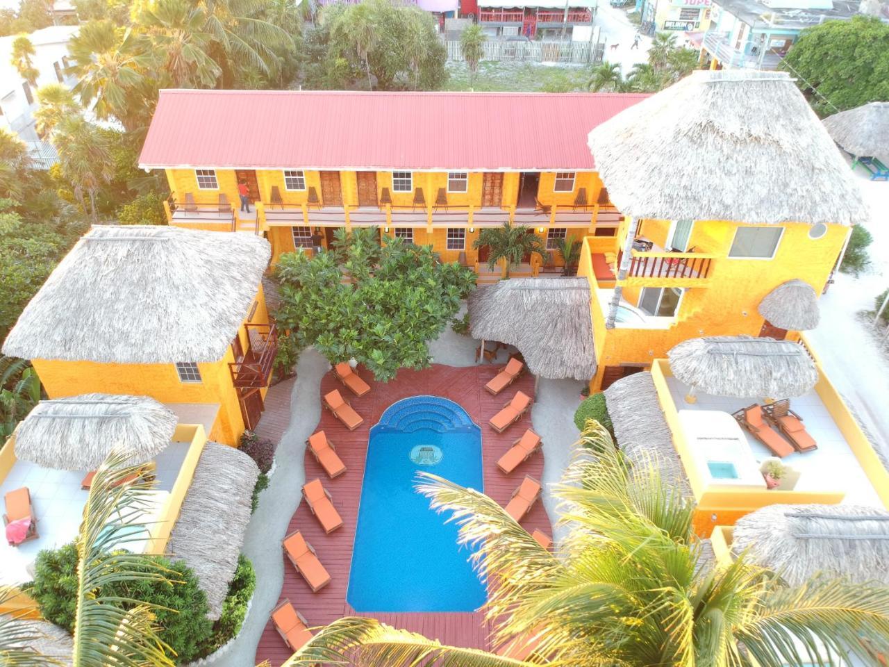 Seaside Cabanas Hotel Caye Corker Exterior foto