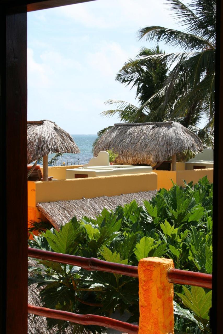 Seaside Cabanas Hotel Caye Corker Exterior foto